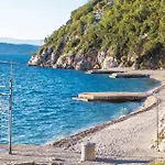 1 Bedroom Gorgeous In