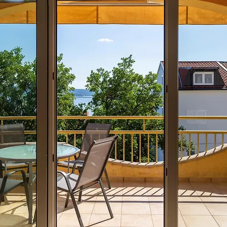 1 Bedroom Gorgeous In *